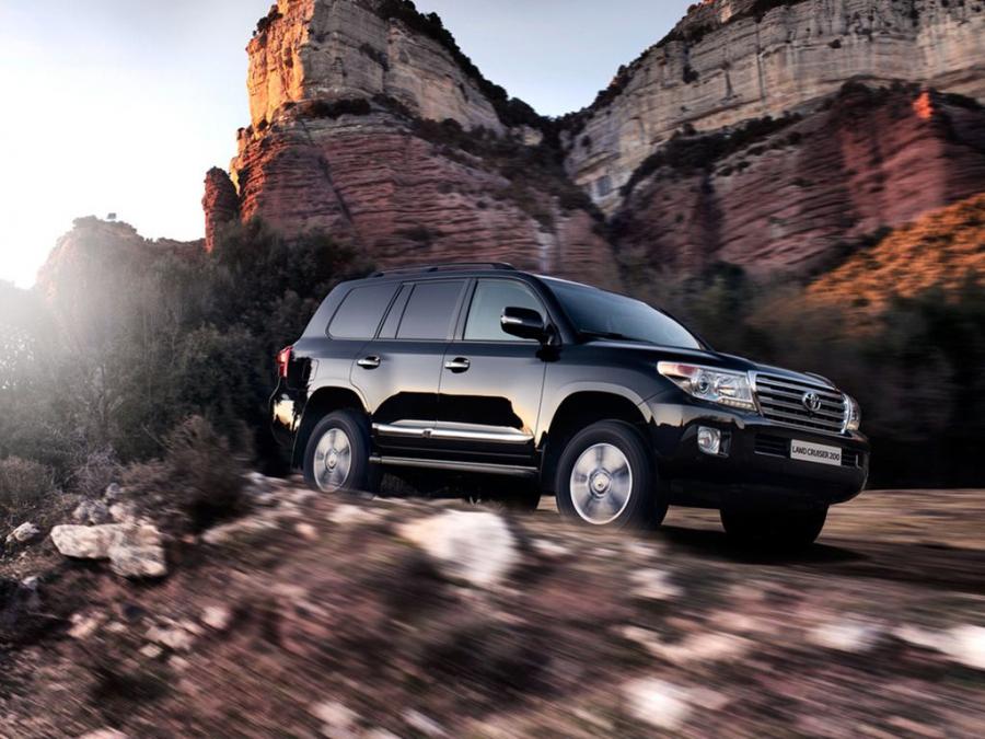  Toyota Land Cruiser 200 V8 2012 года  (фото 30 из 30)
